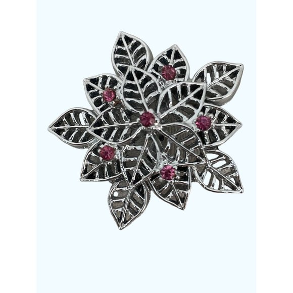 Gerry's Brooch Vintage Pink Rhinestones Silvertone Metal Leaf Motif - Picture 1 of 6